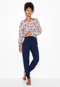 Non sélectionné, bleu roi