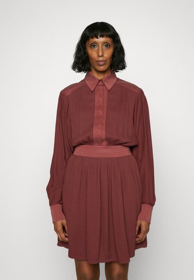 RAMUNE PIEKAUTAITE DRESS - Φόρεμα πουκάμισο - rust