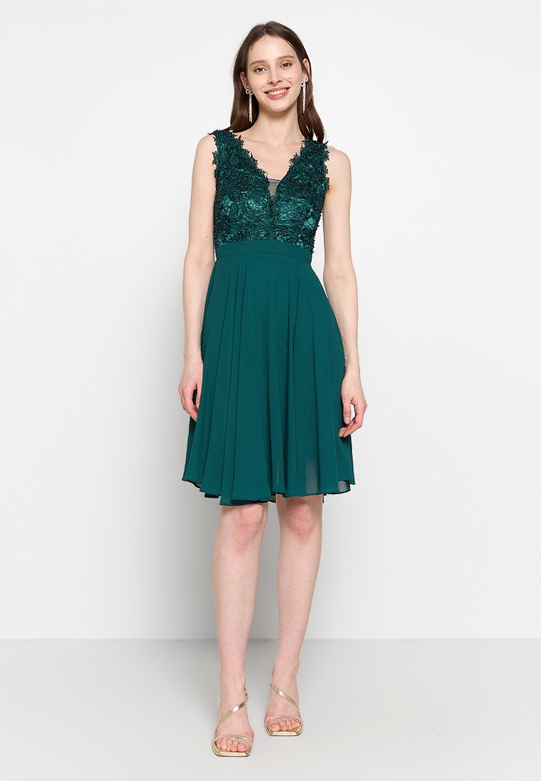 Apart Glamour Cocktailjurk groen Apart Glamour Cocktailjurk groen