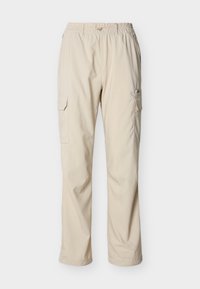 Μπεζ παντελόνι cargo με ελαστική μέση, πλαϊνές τσέπες με καπάκια και ίσια γραμμή, τοποθετημένο επίπεδα σε λευκό φόντο.