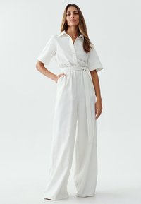 CALLI HARRIOT  - Overal - white