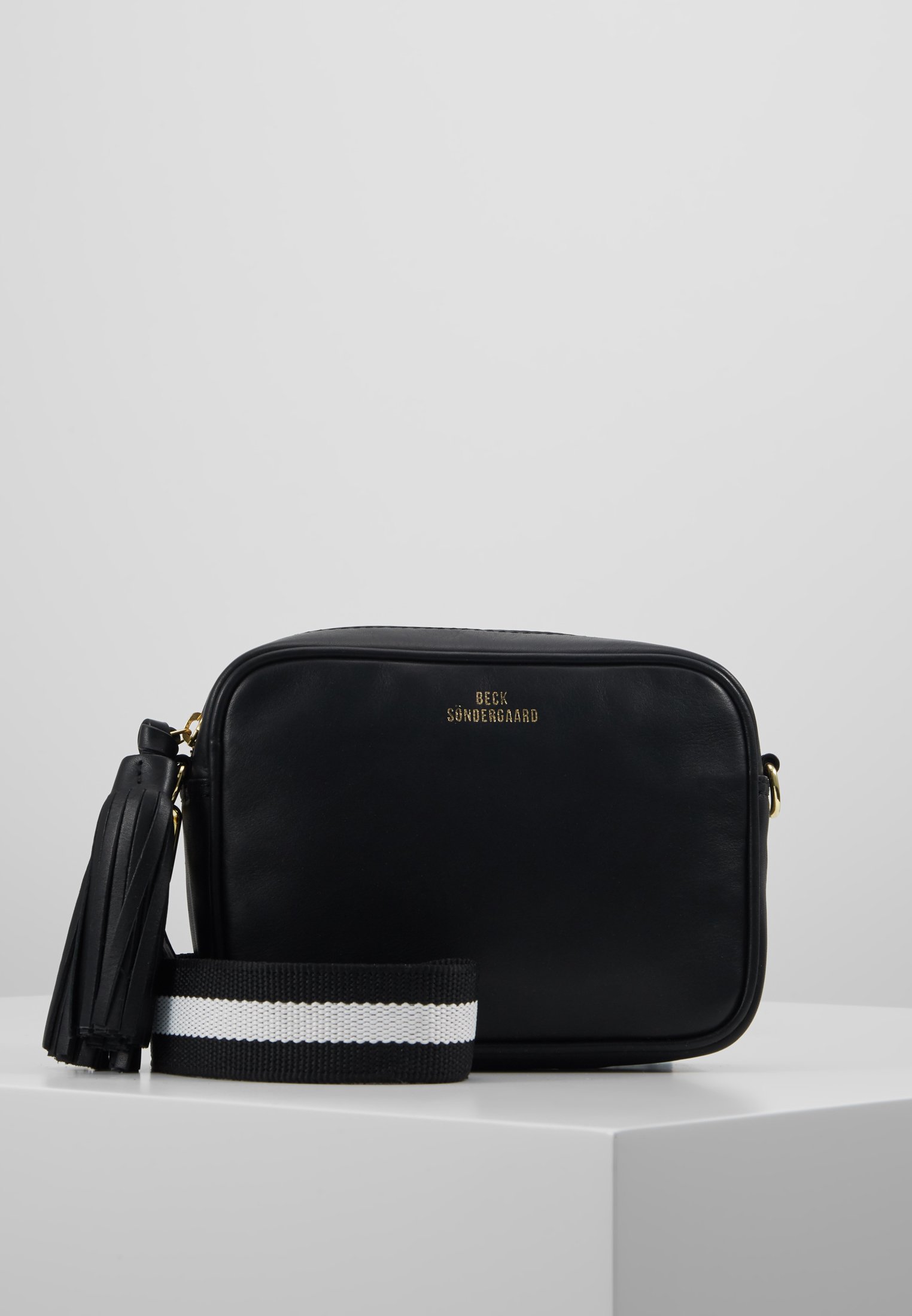 Becksöndergaard LULLO RUA Skulderveske black Zalando.no Beck Söndergaard BECK SÖNDERGAARD LULLO RUA VESKE Black