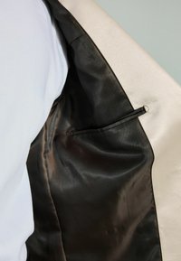 Next REGULAR FIT  - Anzugsakko - champagne gold