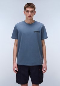 Thumbnail Image 2