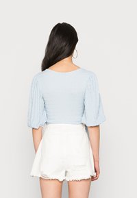 Monki Blusa - blue dusty light