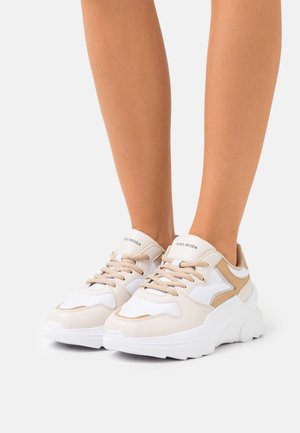 VMTOLINE - Zapatillas - tan