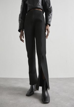 A.W.A.K.E. MODE FITTED WAFFLE PANTS - Nohavice - black