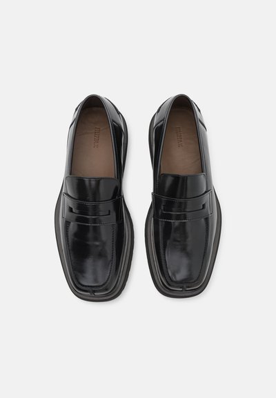 Filippa K PENNY LOAFERS - Zapatos sin cordones - black