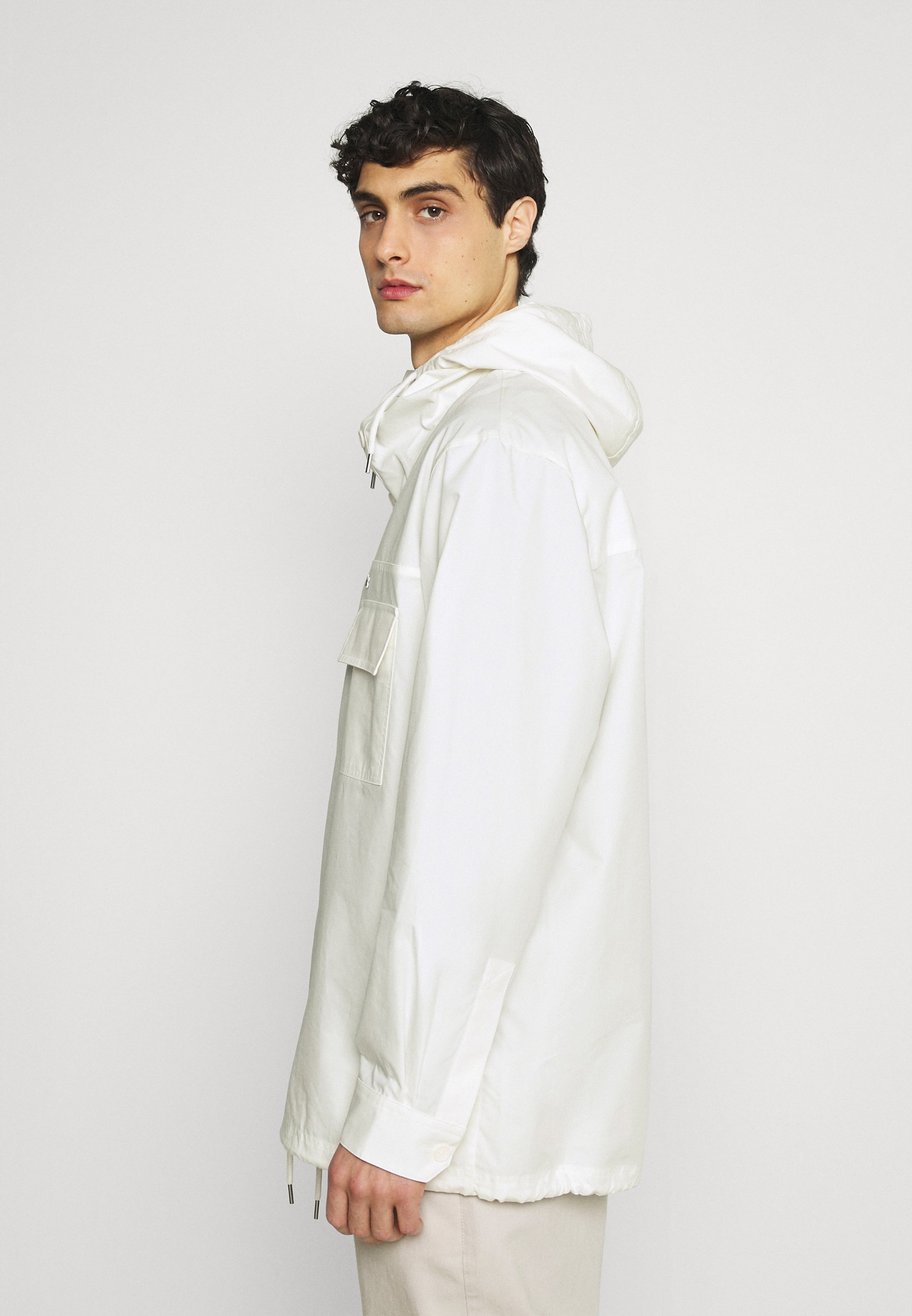 veste lacoste impermeable