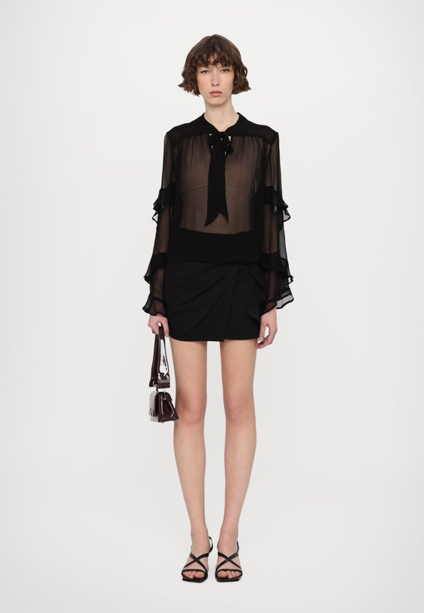 EXCLUSIVE IOLA  - Blouse3