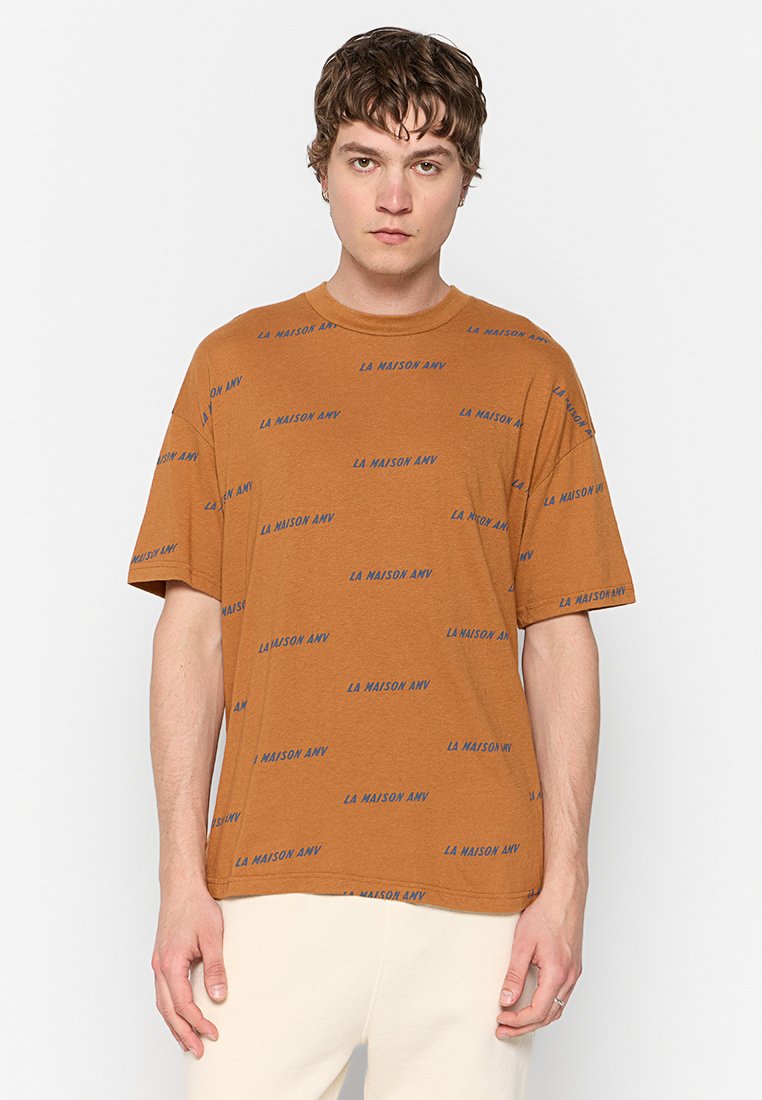 American vintage T-shirt print bruin