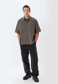 Koton SHORT SLEEVE - Skjorta - black