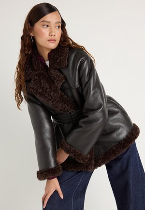 BELTED JACKET - Zimný kabát - brown