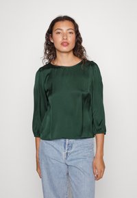 VILA VISOFIE - Blusa - pine grove