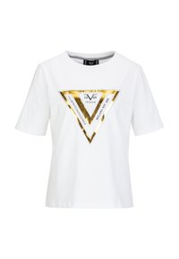 Witte T-shirt met korte mouwen, voorzien van een gouden en zwarte driehoekige grafiek met tekstelementen, gemaakt van zachte katoen.