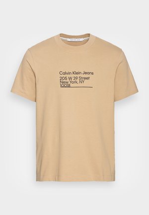 T-shirt z nadrukiem