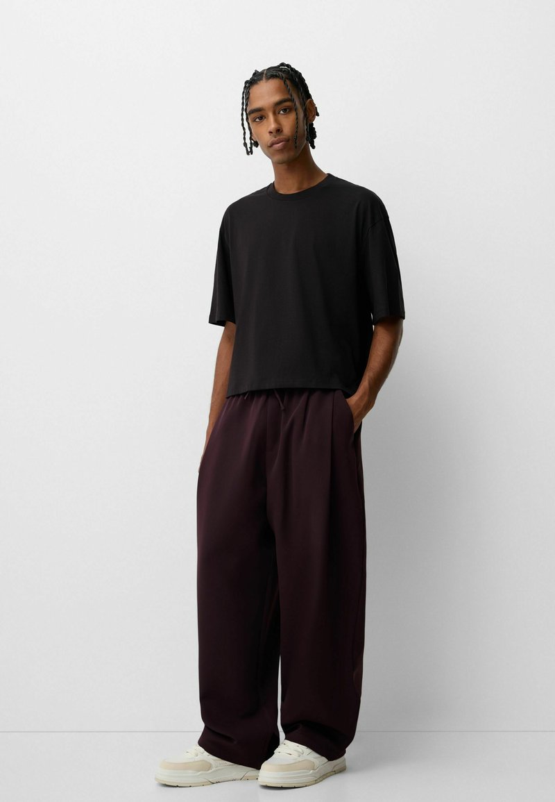 Bershka Trainingsbroek bordeauxrood Bershka Trainingsbroek bordeauxrood