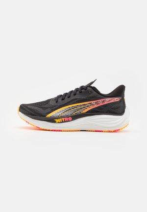 Puma Scarpe da corsa su strada - black