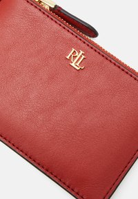 Lauren Ralph Lauren LEATHER ZIP CARD CASE - Maks - red sunstone