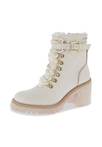 Stivaletto bianco in pelle con finitura testurizzata, elementi in oro, allacciatura frontale e tacco in gomma spesso con suola scanalata.