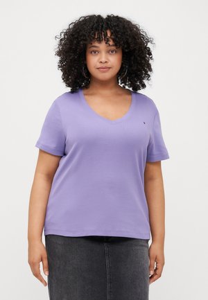 Tommy Hilfiger Curve SLIM CODY - Basic T-shirt - lavender ash