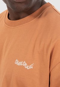 Smilodox MALIN brązowy