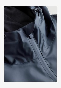 Sélectionné, slate grey