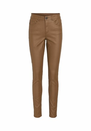 Hnědé, umělé kožené skinny džíny s vysokým pasem, designem pěti kapes a viditelným šitím podél švů. Hladká textura.