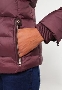 Esprit Dunjakker - bordeaux