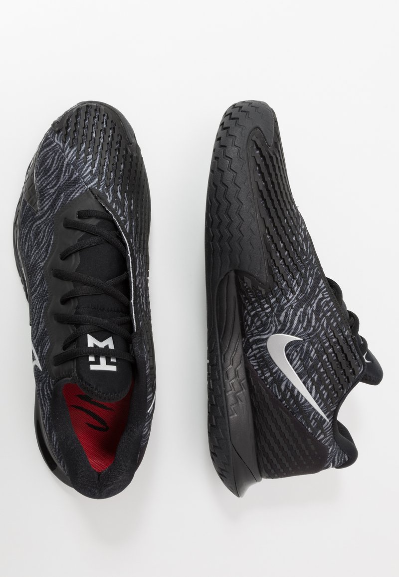 Nike Performance Air Zoom Vapor Cage 4 Multicourt Tennis Shoes Black Metallic Silver University Red Black Zalando Co Uk