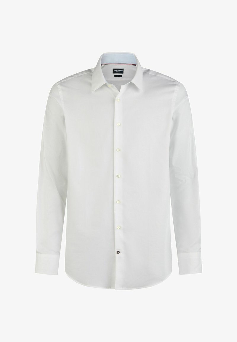 Witte lange mouwen shirt met een klassieke kraag, knoopsluiting aan de voorkant en een kleine donkere knoopaccent aan de onderkant. Soepele katoenstof.