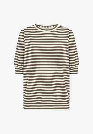 Top de manga corta a rayas marrón y crema con escote redondo y ligeras pinzas en los hombros. Tejido suave con un corte holgado.