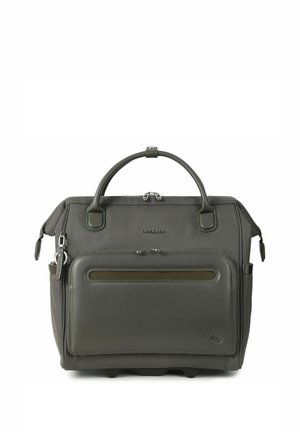 Borsa ventiquattrore grigio scuro con manici superiori, tasca frontale con cerniera, tasche laterali e tiretti della cerniera in argento su sfondo bianco semplice.