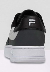 Fila FXVENTUNO L - Sneakers basse - schwarz