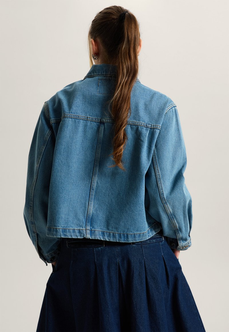 Vans EMILY - Džínová bunda - medium blue