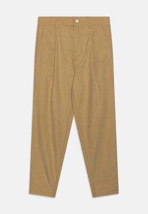 Chinos beige in twill di cotone, con design a gamba dritta, tasche frontali, chiusura con bottone e dettagli cuciti lungo le cuciture.