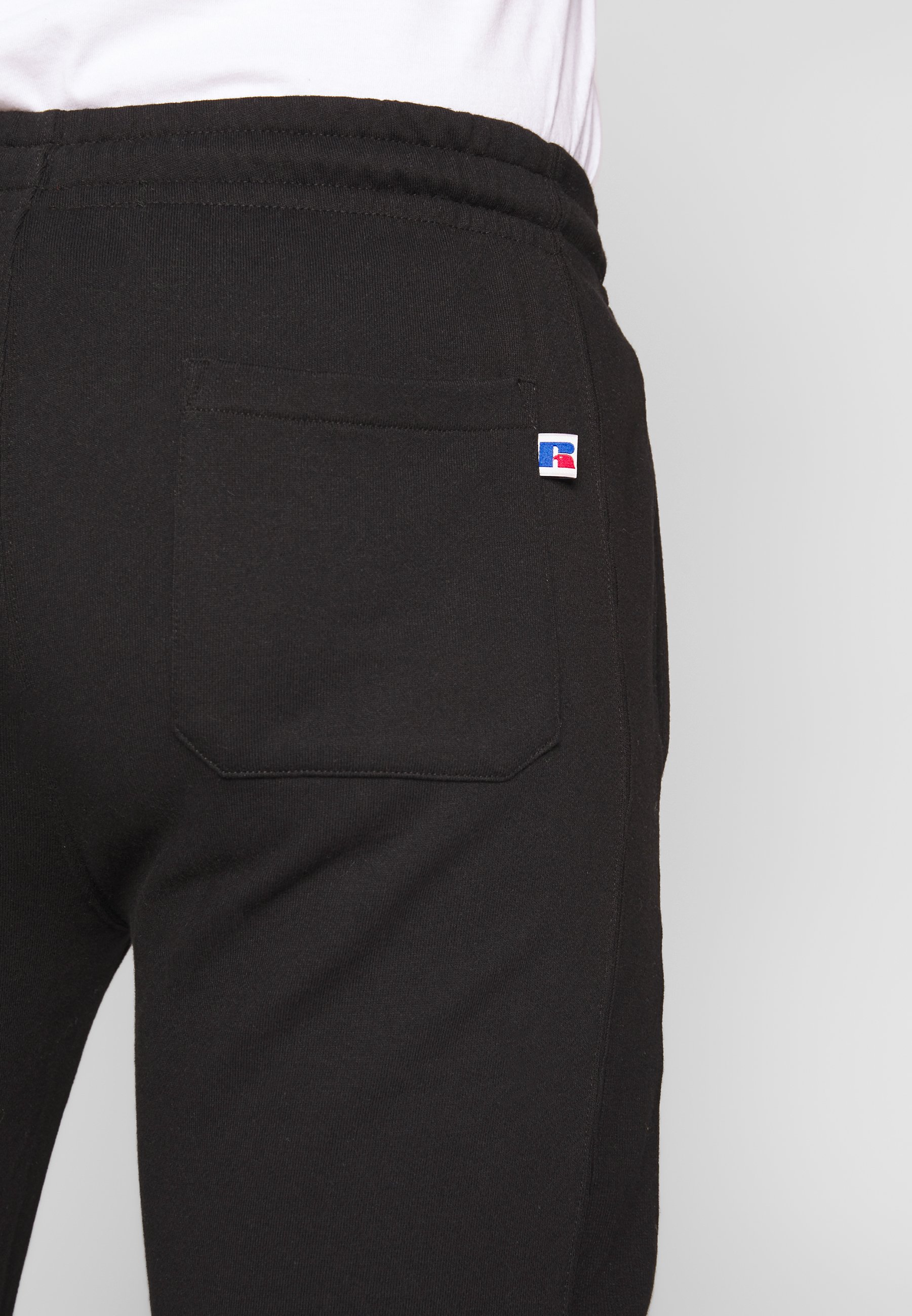 Russell Athletic Eagle R CUFFED LEG PANT SLIM FIT Russell Athletic Eagle R CUFFED LEG PANT SLIM FIT - Joggebukse - black