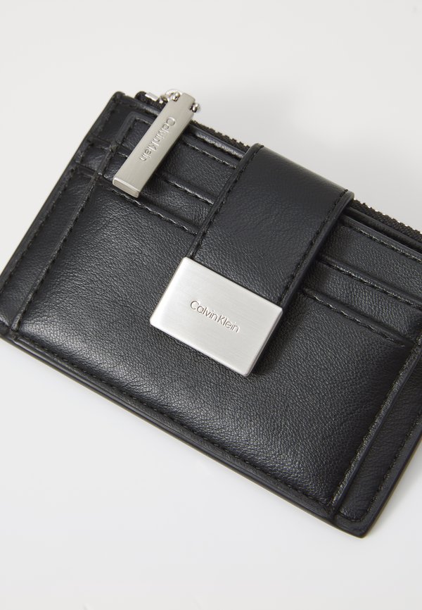 HARDWARE SNAP TOP ZIP CARDHOLDER - Wallet4