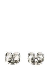 Örhänge i silverfärgad metall med en slät, böjd design. Har ett öppet loopmönster som framhäver en minimalistisk estetik.