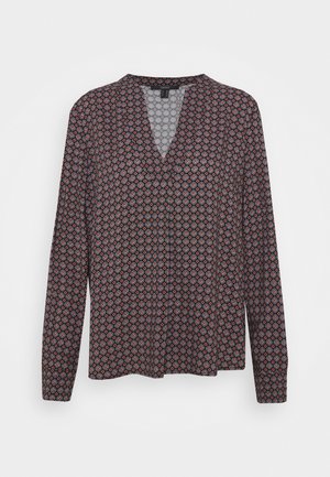 Bluzka z długim rękawem o kroju z dekoltem w kształcie litery V, wykonana z czarnej tkaniny z geometrycznym wzorem w kolorach czerwonym i niebieskim na całej powierzchni. Miękka w dotyku.