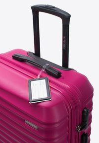 WITTCHEN MEDIUM SUITCASE WITH LUGGAGE TAG - Kufr - pink