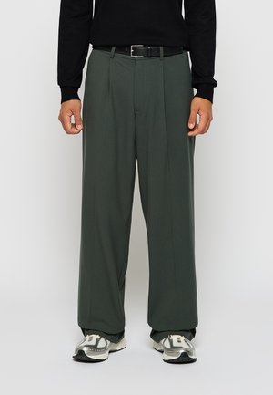LOOSE TAILORED - Stoffhose - olive grey