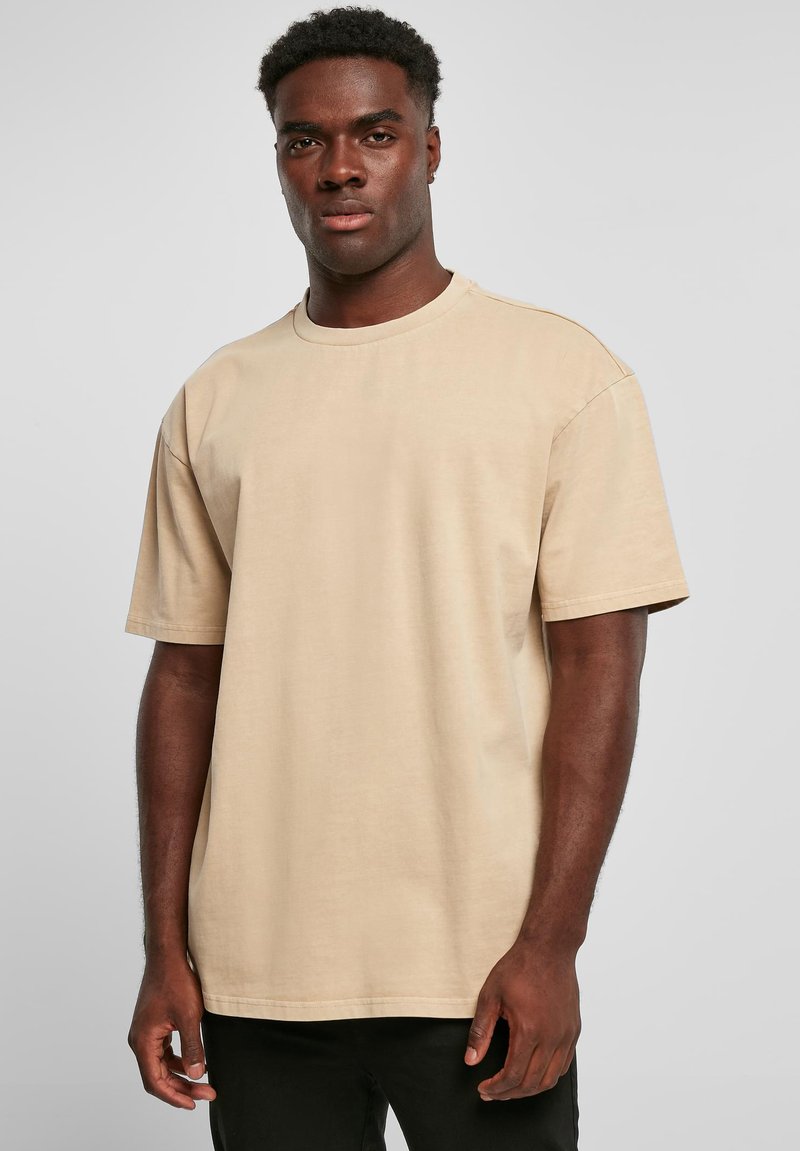 Urban Classics OVERSIZED GARMENT DYE TEE - Základné tričko - unionbeige