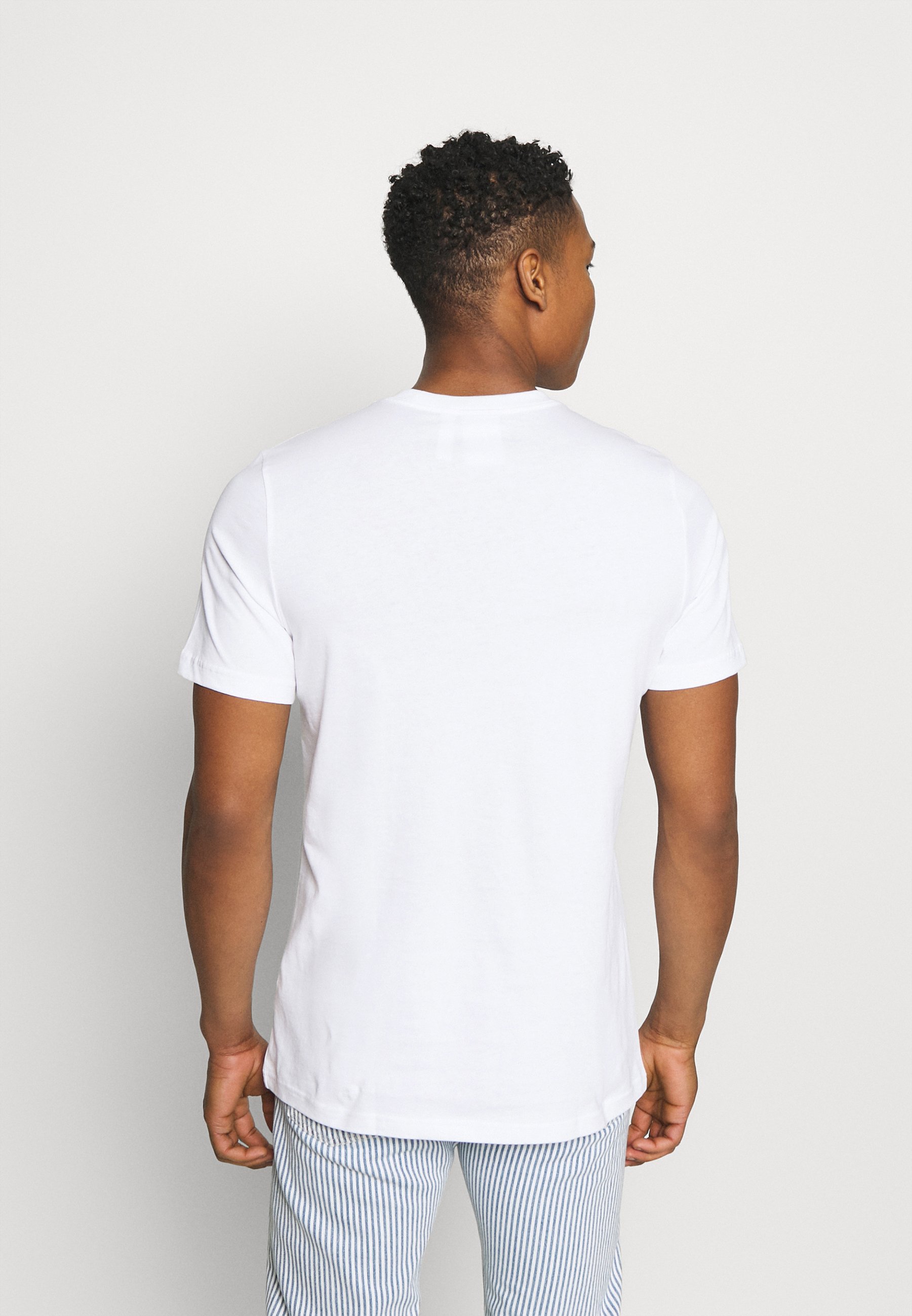 adidas Originals ESSENTIAL TEE UNISEX - T-shirt basic - white/wit -  Zalando.nl