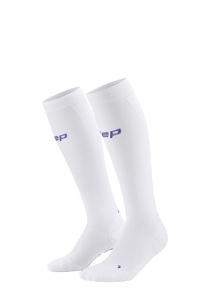 RUN COMPRESSION ULTRALIGHT TALL 4.0 - Chaussettes hautes - white