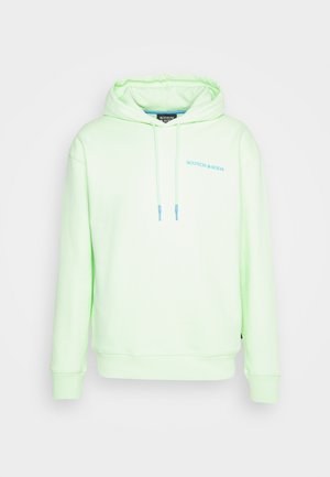 Lysegrå hættetrøje med frontlomme, blå snore og lille blåt "Scotch & Soda"-logo på øverste venstre bryst.