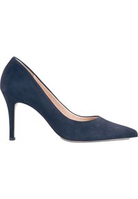 Escarpin en daim bleu marine à talon haut avec bout pointu et talon fin, présenté de profil sur fond blanc.