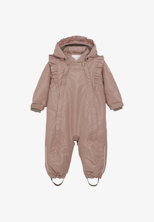 Combinaison de neige pour tout-petit rose déperlant avec des accents en volants, des poignets ajustés, des boutons-pression et des bandes réfléchissantes sur les côtés. Tissu lisse et texturé.