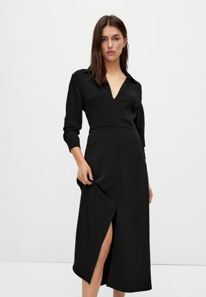 MIT HEMDKRAGEN - Day dress - black