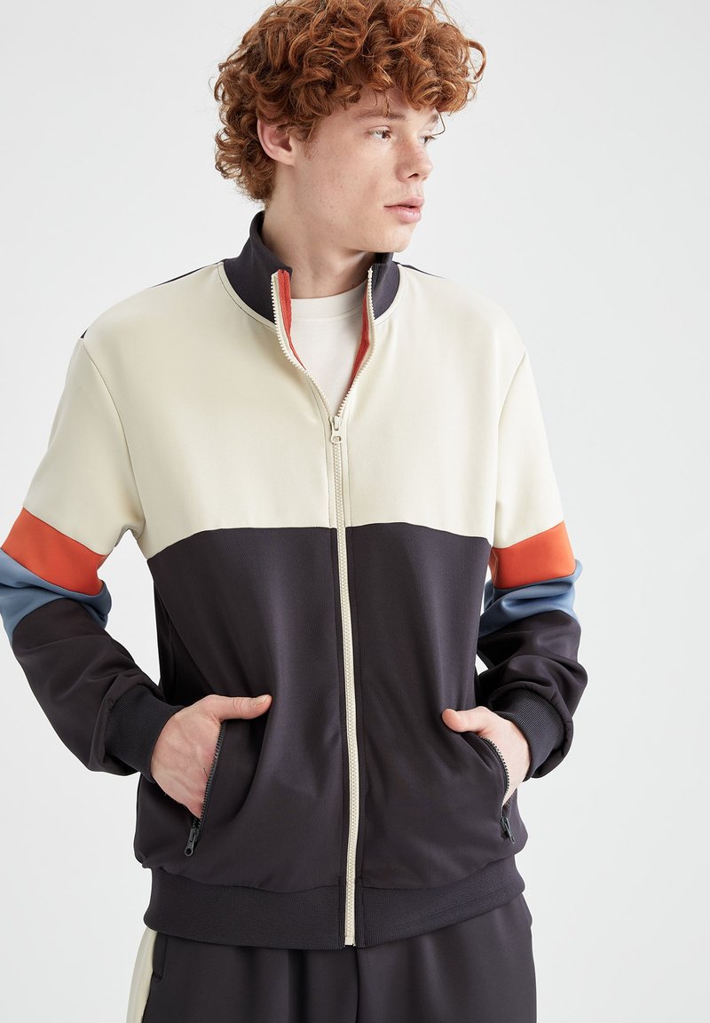 Herren Leichte Jacken | DeFacto REGULAR FIT Übergangsjacke anthracite/anthrazit - MY33125 Herren Leichte Jacken | DeFacto REGULAR FIT Übergangsjacke anthracite/anthrazit - MY33125